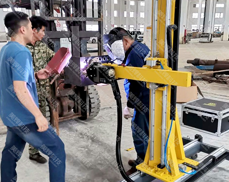 全位置管板焊接设备应用于山东换热器行业项目(图2) 全位置管板焊接设备应用于山东换热器行业项目(图2)