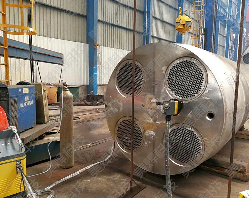 全位置管板焊接设备应用于江苏换热器行业项目(图2)