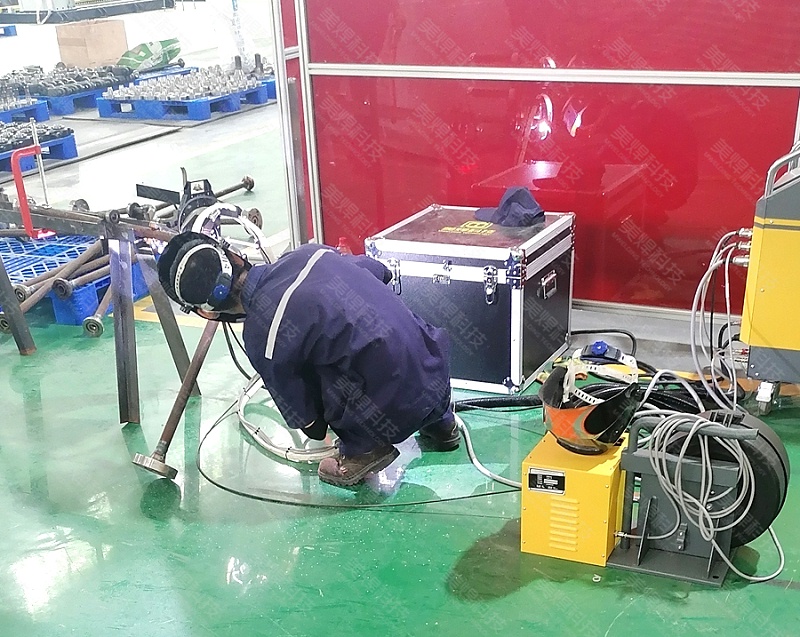 MWG系列开放式管道自动焊机应用于陕西石油化工行业项目(图3) MWG系列开放式管道自动焊机应用于陕西石油化工行业项目(图3)